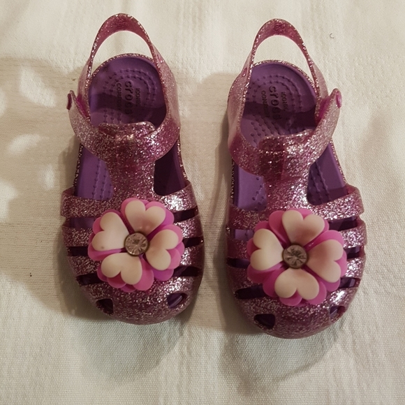 Crocs little girl sandals size 8 - Picture 1 of 6